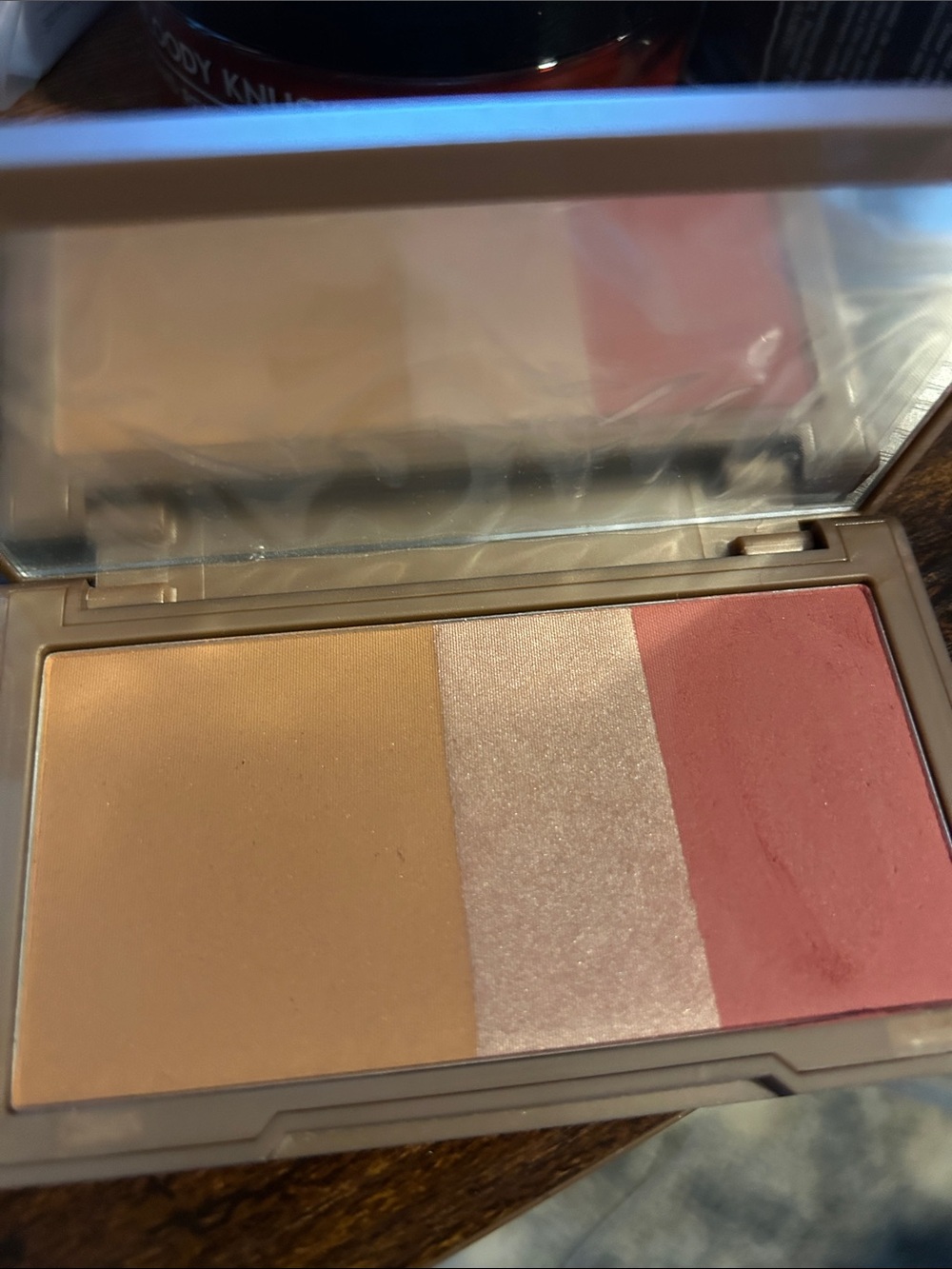 Urban Decay Blush/bronzer palettes - Picture 3 of 3